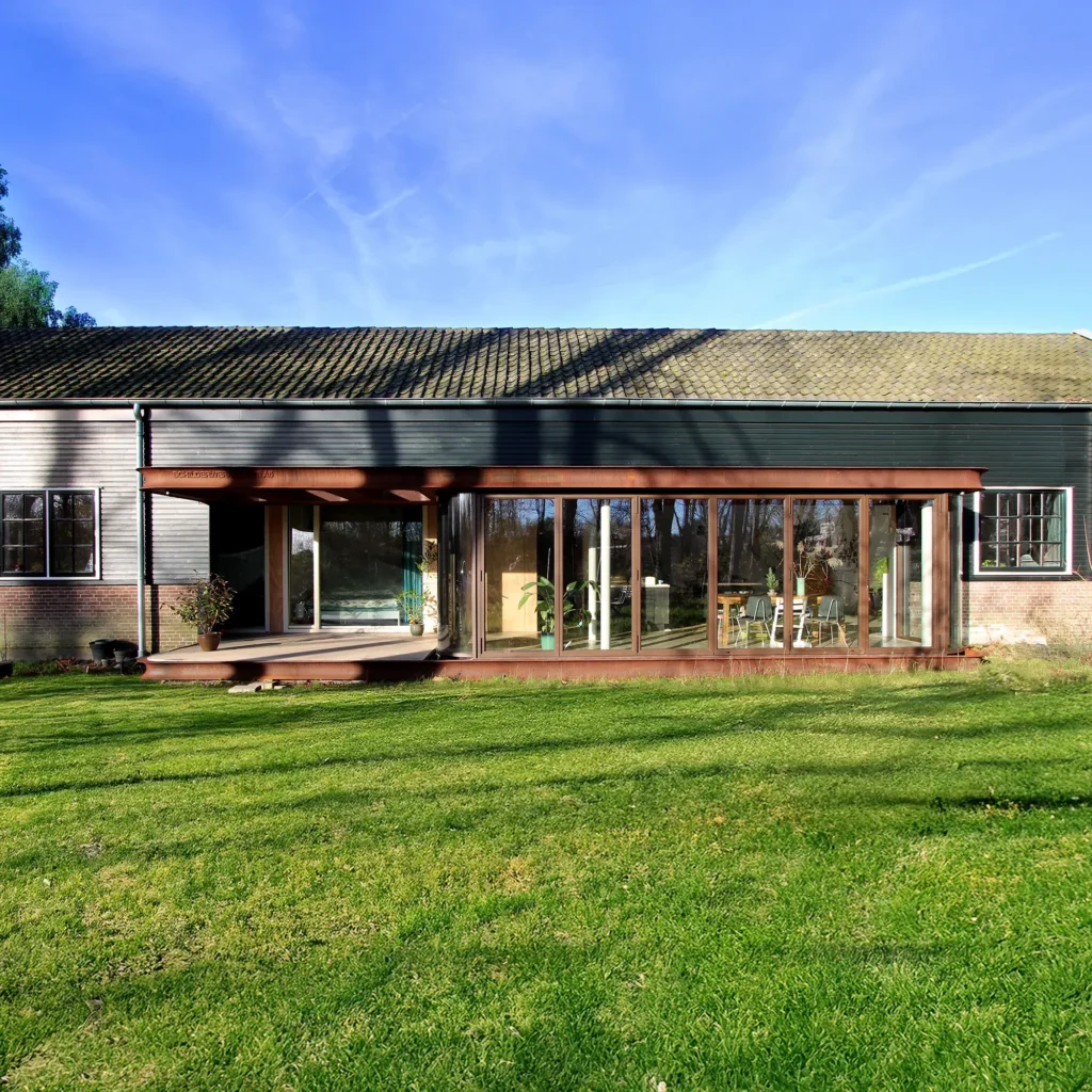 A 3D-veranda printed by MX3D with M1 and MX Metal AM Systems and MetalXL WAAM software, front shot.