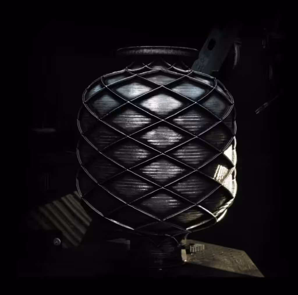 MX3D-Druckbehälterteil. Gedruckt mit der MetalXL WAAM-Software und Metal AM-Systemen.