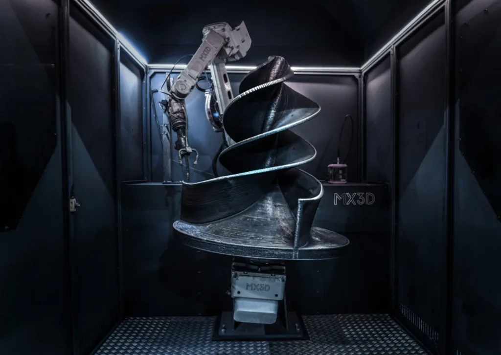 A 3D-printed pulper screw inside Metal AM M Systems MX3D M1. Picture taken inside the system.