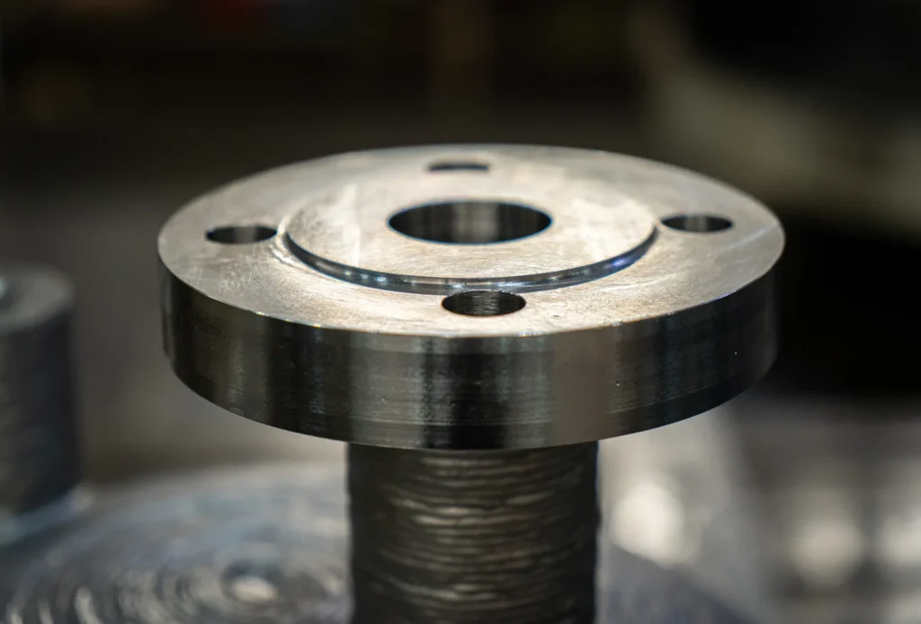 Fissaggio del recipiente a pressione dopo la lavorazione CNC MX3D
