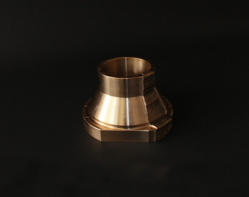MX3D bronze flange.